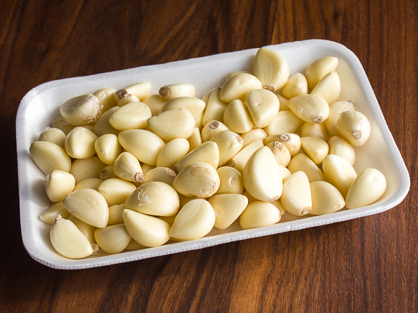 How-to-Roast-Peeled-Garlic-in-the-Oven-5