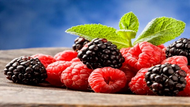 foods-to-prevent-cancer-berries