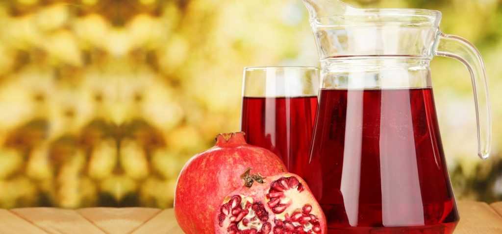17-Best-Benefits-Of-Pomegranate-Juice-For-Skin-Hair-And-Health