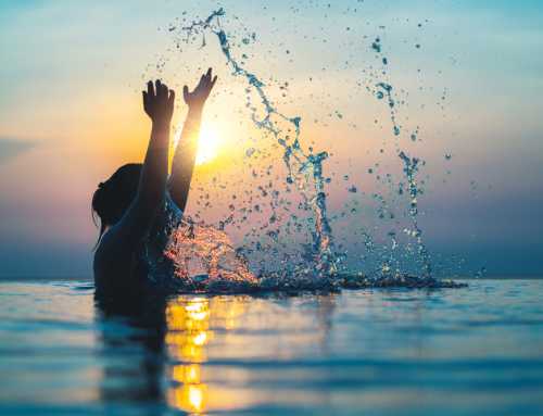 ရေကူးခြင်းက သင့်ရဲ့ခန္ဓာကိုယ်အတွက် ဘယ်လိုကောင်းကျိုးတွေပေးစွမ်းနိုင်သလဲ